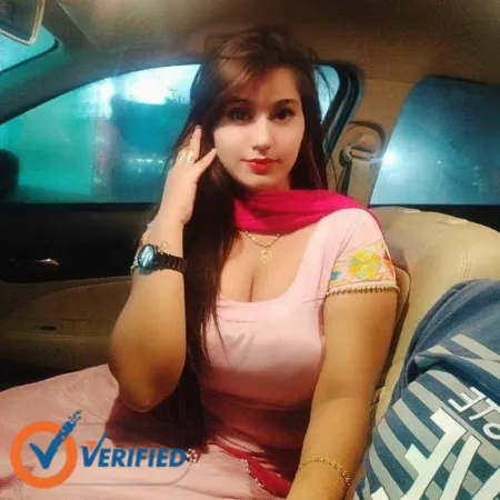 Noida sector 26 Escort Aakansha